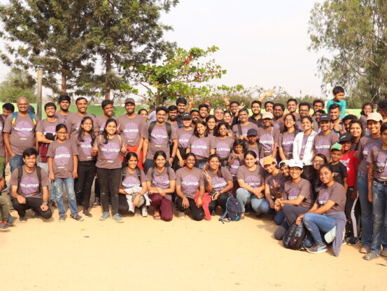 Group photo of Synopsys India (Bangalore) Volunteers on Volunteer Day